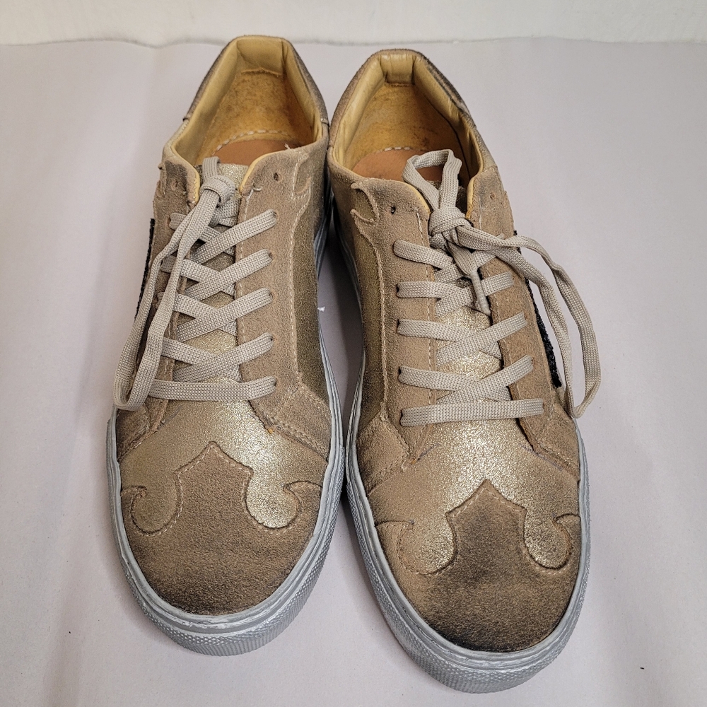 dingo Gold Glitter Star Lace-Up Sneakers - Picture 2 of 10